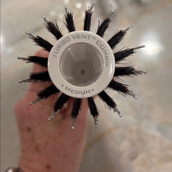 Olivia Garden Ceramic + Ion Hair Brush - White and Gray - Picture 3 of 5